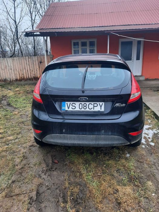 Ford Fiesta Plus 2010 benzina+GPl