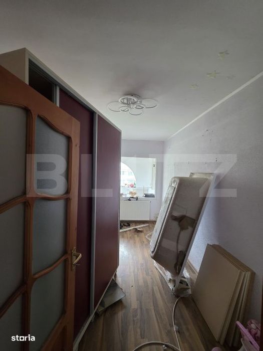 Apartament 4 camere, decomandat, 95 mp, zona Mazepa 1 — fotografia 3