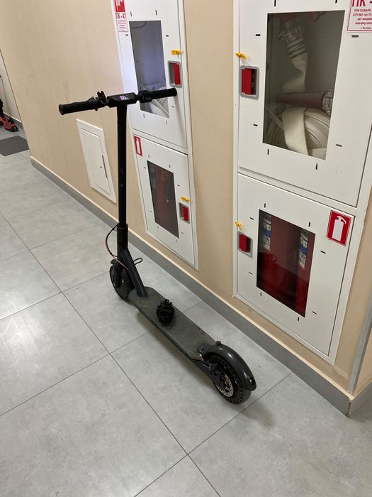 Продам самокат срочно