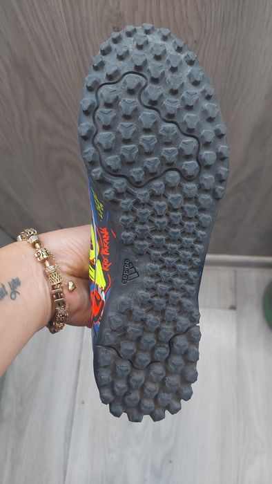 Adidas messi  стоножки / футболни обувки /