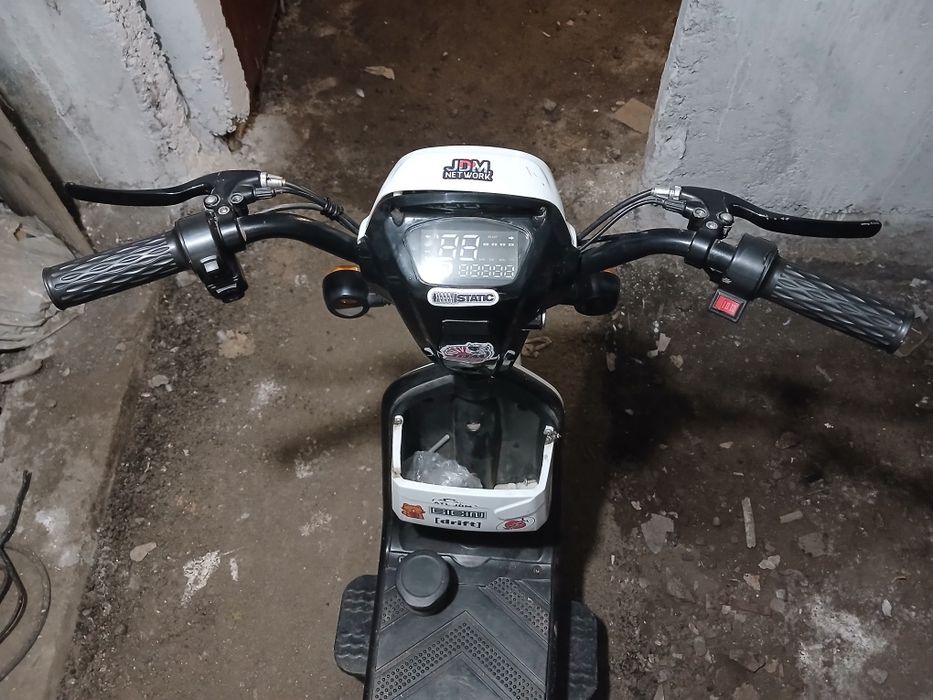 Электроскутер ск8 350 ват