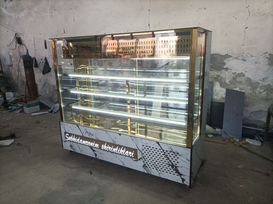 Витрины холодильники