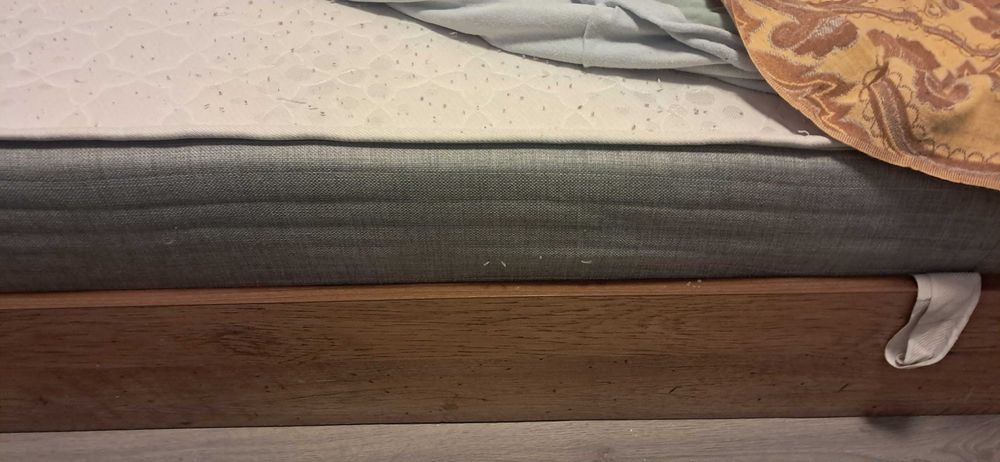 Матрак със спалня