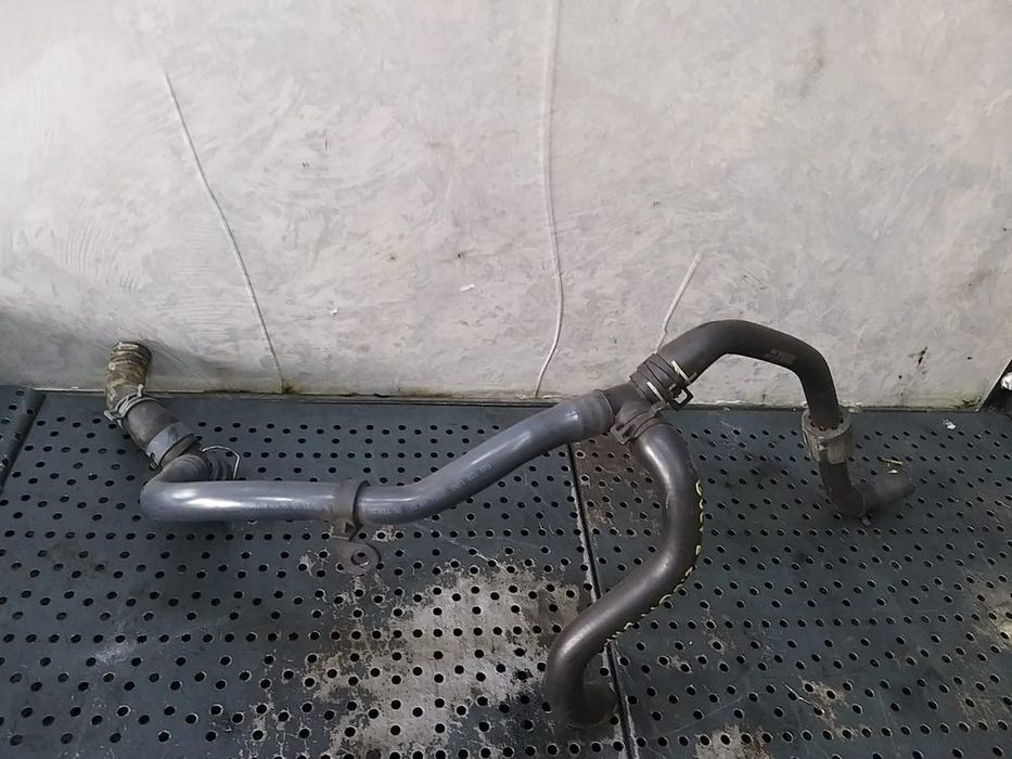 Conducta furtun apa 2.0 gti vw golf 8 5wa122109a 5wa121109d