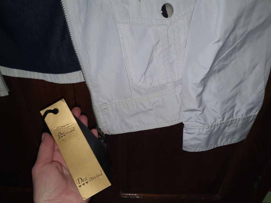 Geacă albă de vară pentru femei