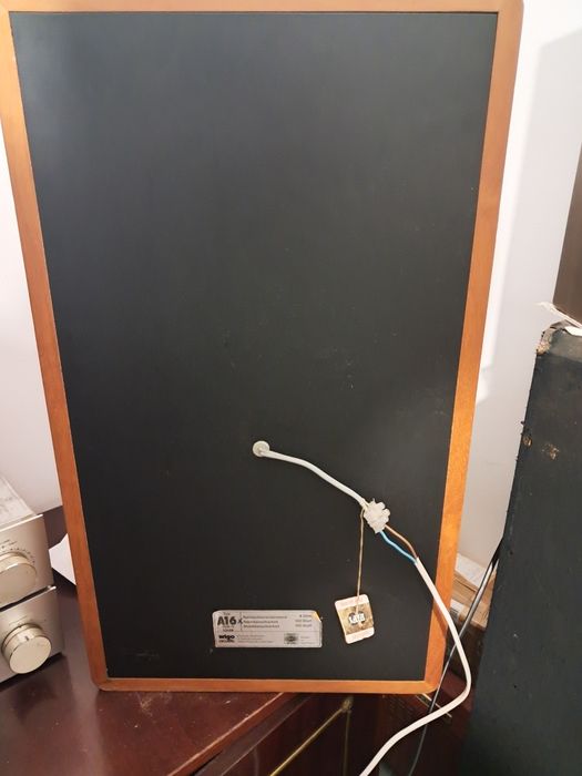 Boxe wigo A16 1978 și boxe active philips 532