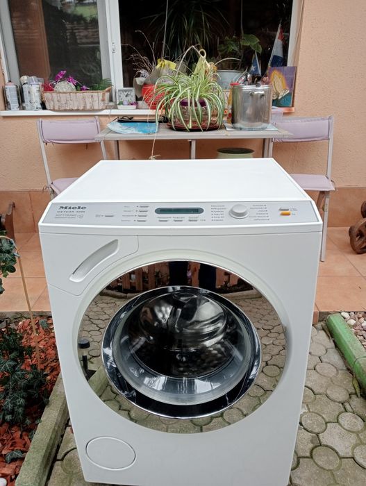 Miele Masini spalat Germane Premium Softronic 8 si 9KG clasa AAA 1600