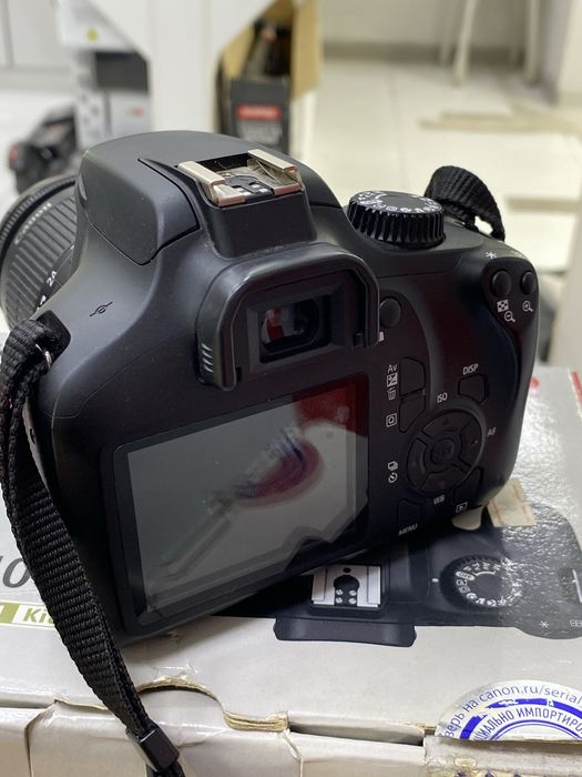 Canon Eos 4000d (p25)