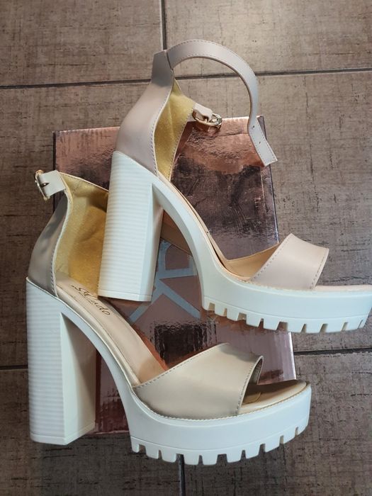 Sandale casual marimea 37