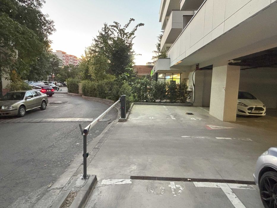 Inchririez loc de parcare – Ela Cotroceni, bariere access & monitorizare 24/7