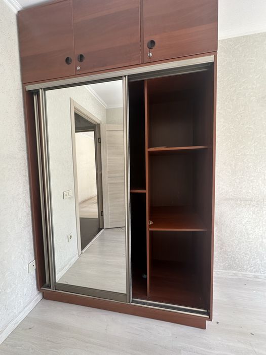 Продам холодильник !электролюкс! Самовыаоз