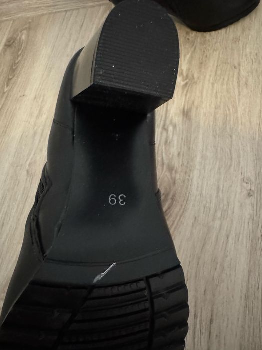 Черни дамски боти - 39 номер