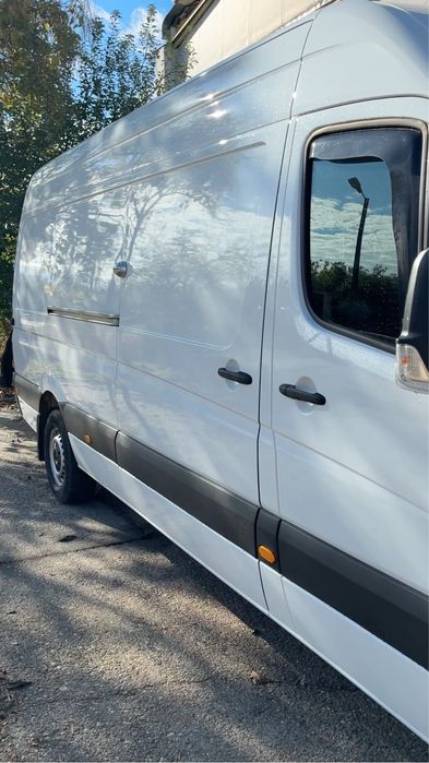 Vand Mercedes Sprinter xxl  313 cu motor defect