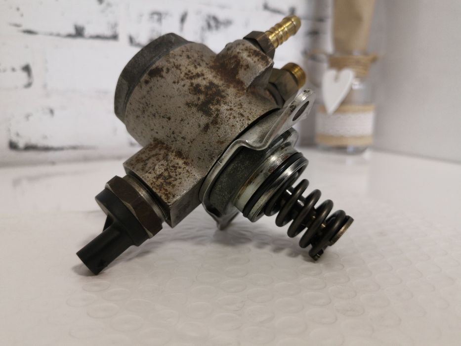 Бензинова помпа високо налягане  Vw, AUDI, SKODA, SEAT