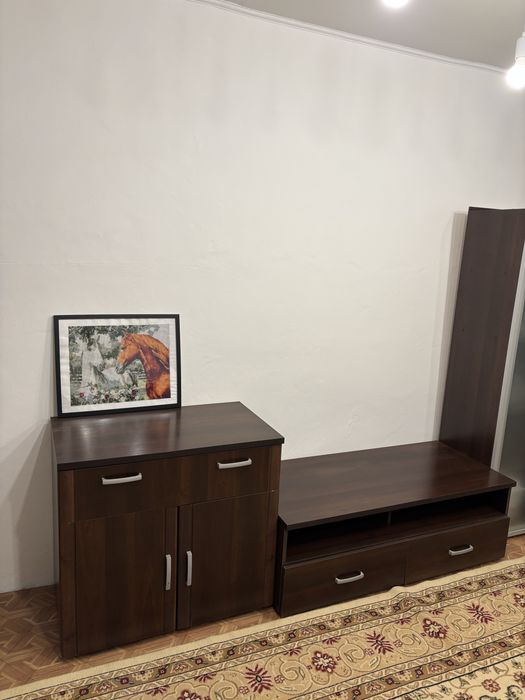 Стенка в гостинную