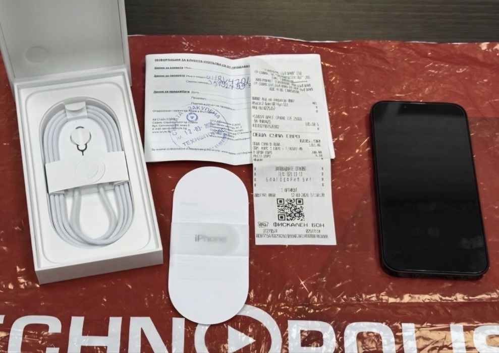 КАТО НОВ 256GB iPhone 17e Технополис Гаранция 2028 Black / Черен