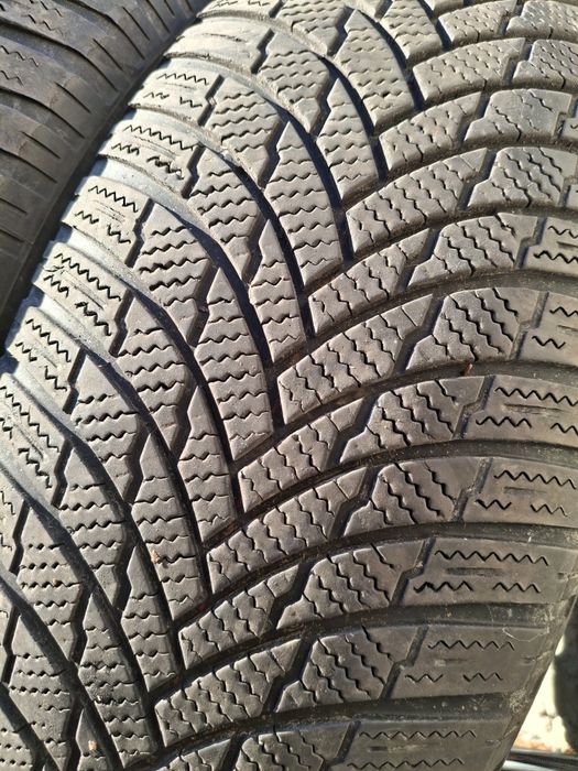 4 Anvelope de iarnă 255 60 r18  Firestone