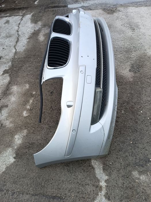 Bara fata BMW Seria 1 E81 E87 cu Proiectoare senzori  și spalatoare