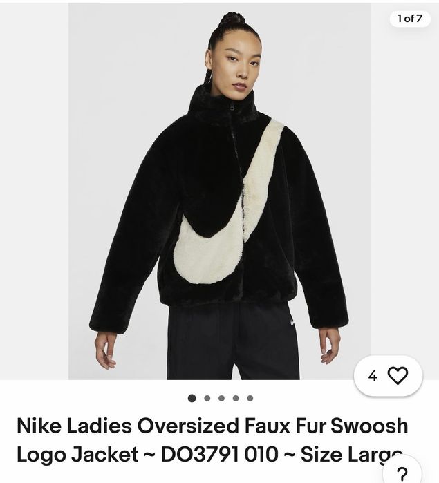 Дамско яке Nike Oversized Swoosh Logo Jacket DO3791 010 Size S