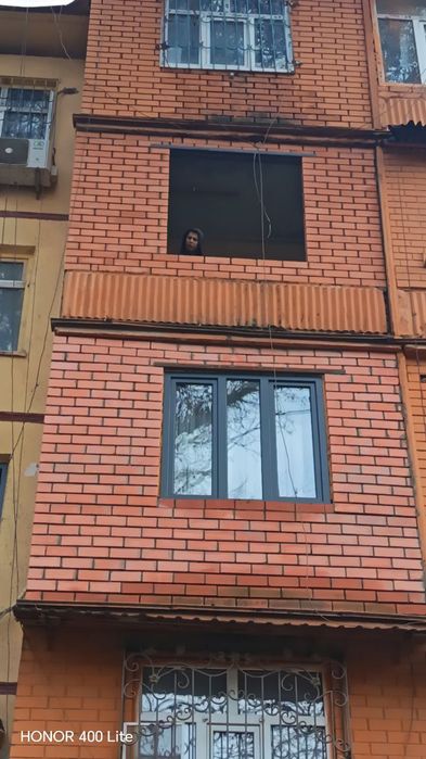 Balkonga g'isht teramiz.Kladka balkon . Керпичная кладка балканов