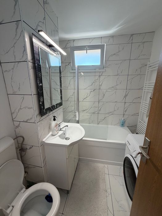 Apartament de închiriat