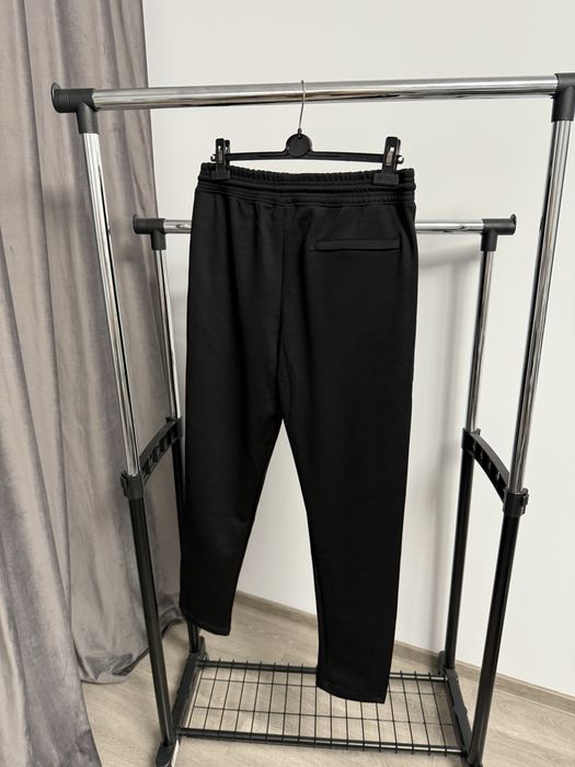 Pantaloni PRADA casual super calitate