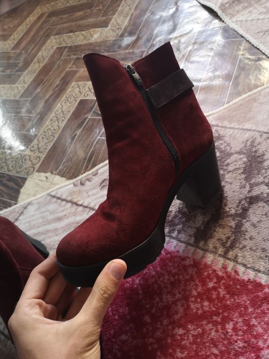 Дамси боти с ток от естествен плат