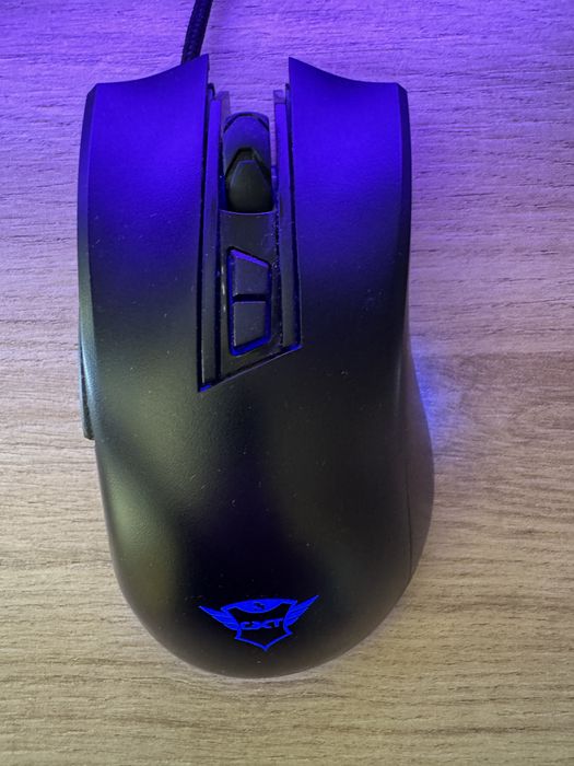 Комплект: Монитор с Клавиатура и Мишка