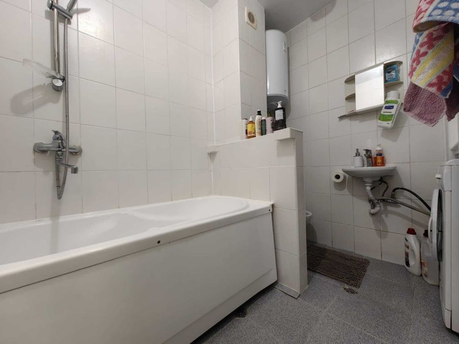 Дава се под наем Двустаен апартамент в Варна, Левски - 60 кв.м за 510 € - Снимка #8