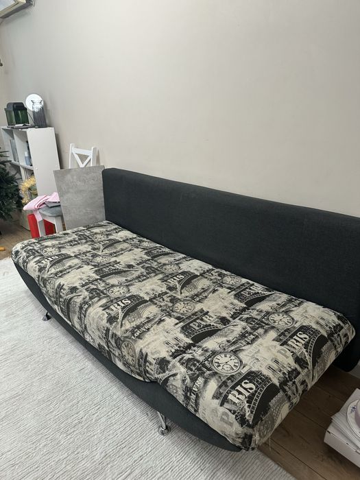 Диван раскладной с ящиком для хранения