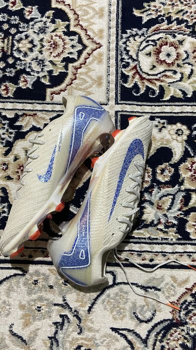 Nike air zomm бутси