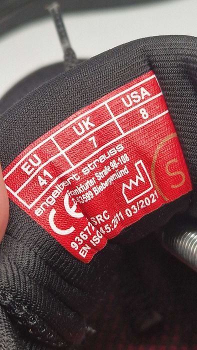 Оригинални мъжки обувки- Strauss