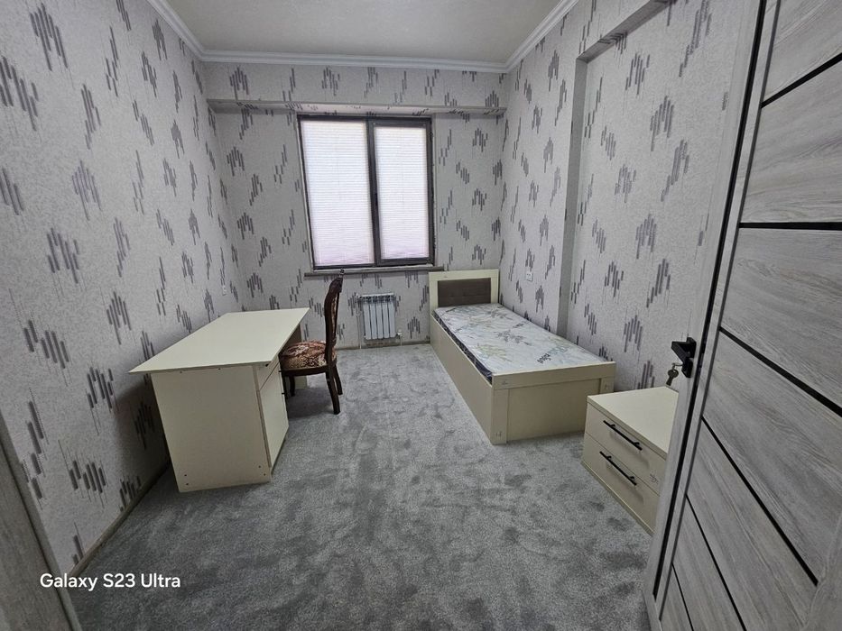 3 xona sotiladi Eko shaxarda