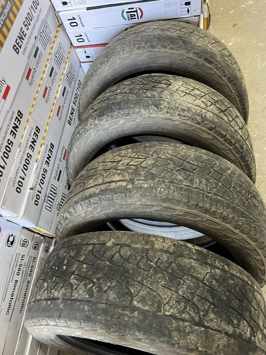 Продам б/у шины Pirelli 255/55/19