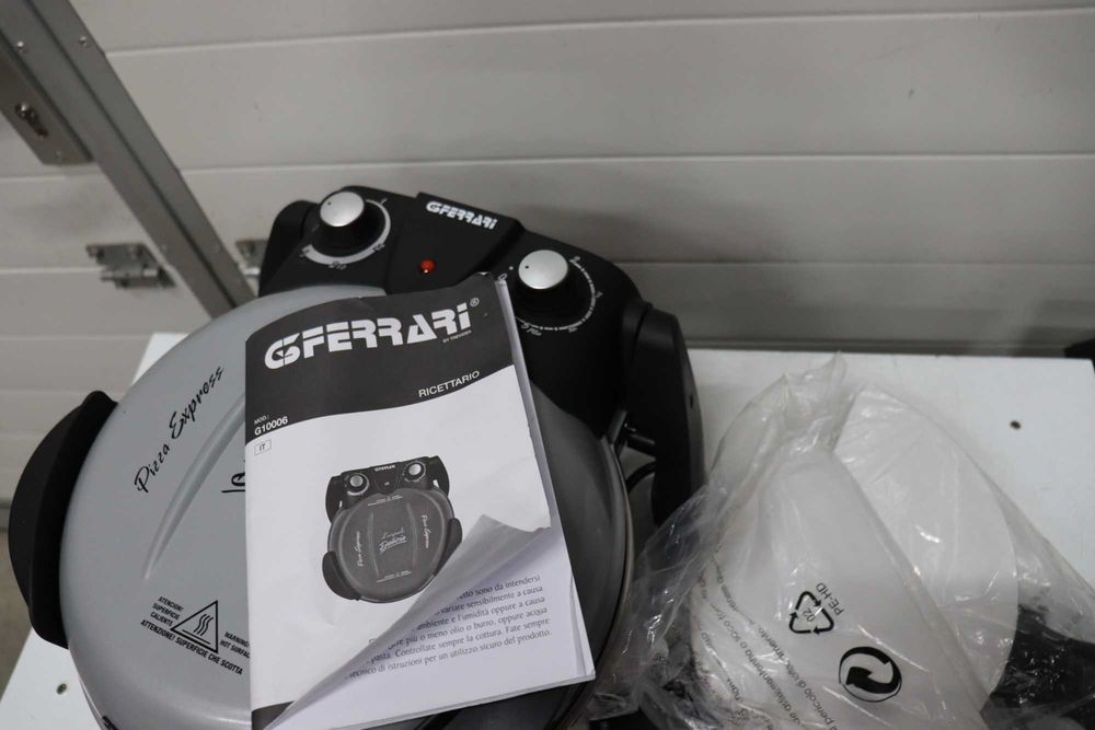 G3Ferrari G1000605 Delizia фурна за пица с ограничена серия 1200 боядисан метал, сребрист