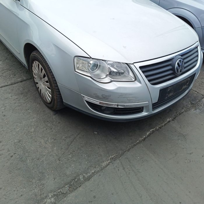 Dezmembrez vw passat b6