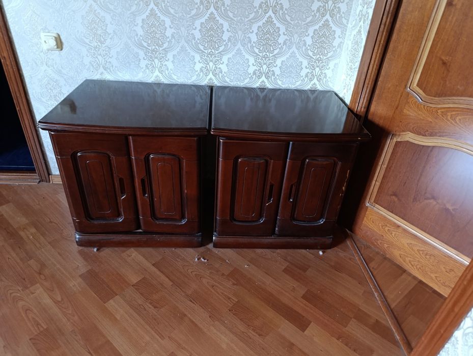 Тумбы деревянные