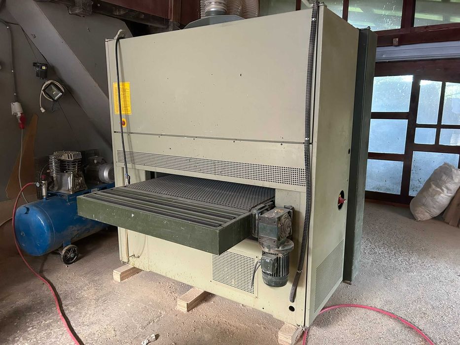 Masina de calibrat lemn