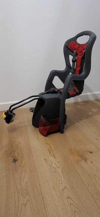 Vand Scaun Copii Bicicleta Spate; dispozitiv fixare inclus. Cluj/Turda