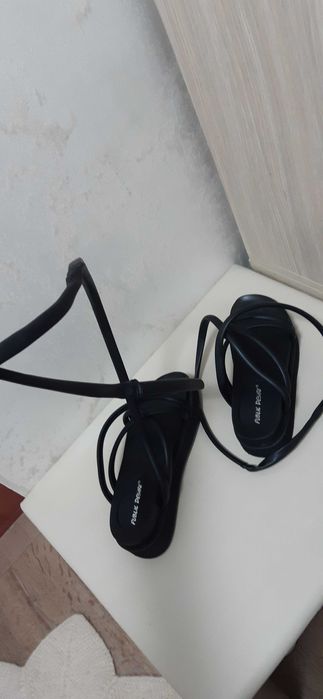 Sandale Jolly Public Desire