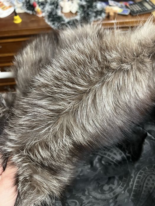 Палто от сребърна лисица