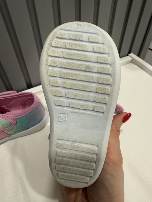 Пантофи за момиченце Nelli blu