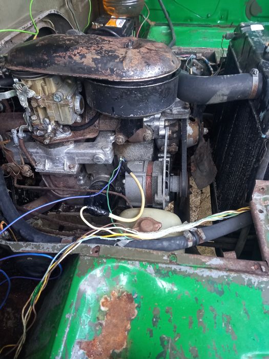 Уаз  работи газ бензин