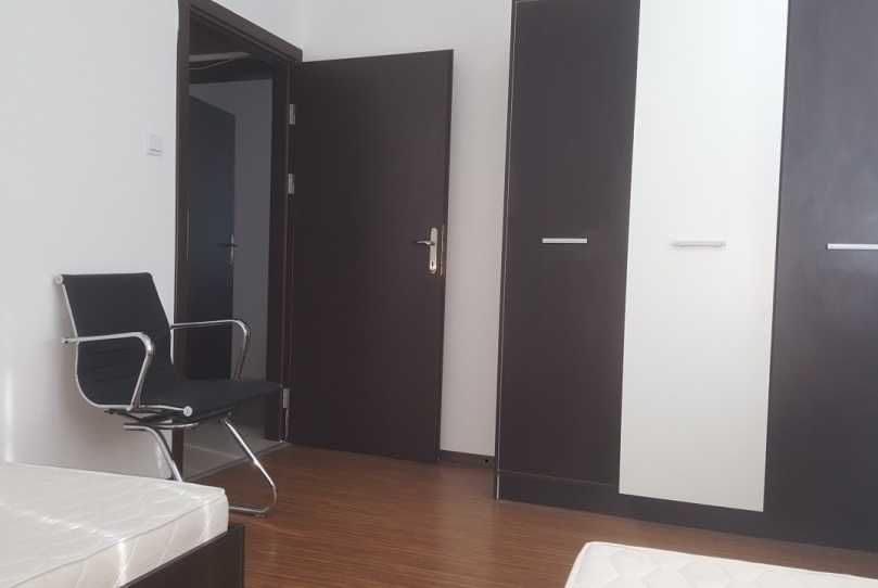 Дава се под наем Тристаен апартамент в Пловдив, Остромила - 90 кв.м за 316.2 € - Снимка #9