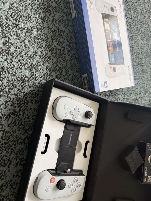 PlayStation Backbone for iPhone (mufa lightning)