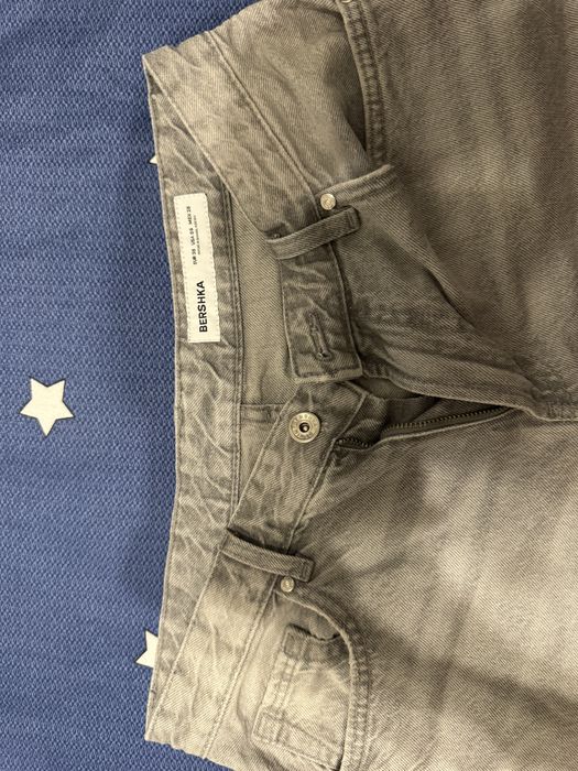 Blugi scurti marimea 38