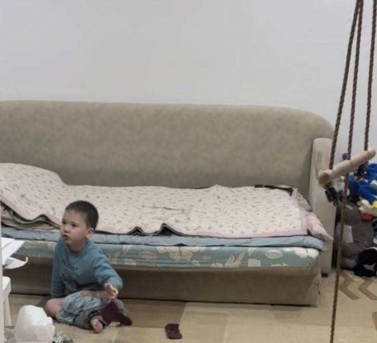 Диван оаскладывающийся