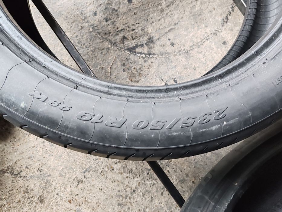 2 anvelope 235 50 19