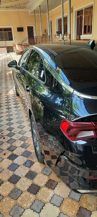 Moshina kia k5 yaxshi