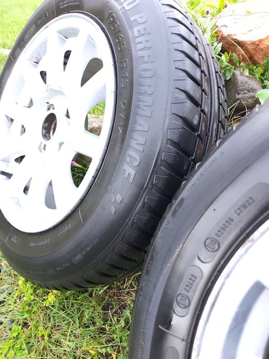Комплект 4 алуминиеви джанти 15" с летни гуми 195/65 R15